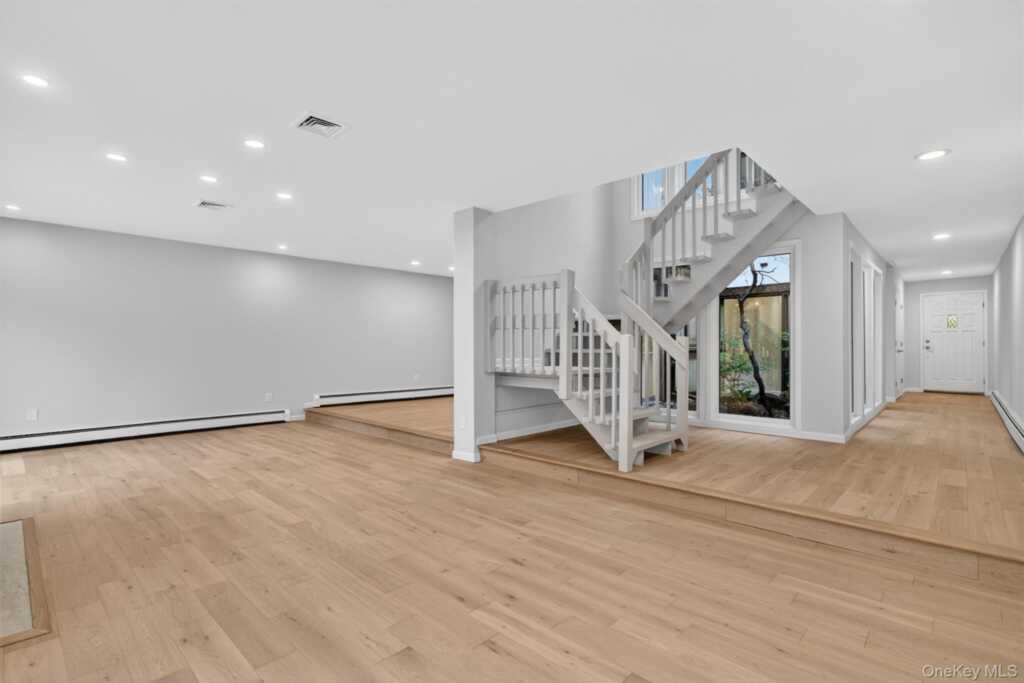 5 Bannock Court, Suffern, NY 10901 - Photo 3 of 50