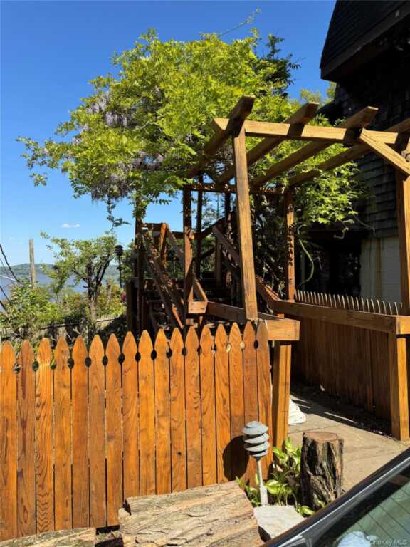 45 Upper Ritie Street, Piermont, NY 10968 - Photo 6 of 50