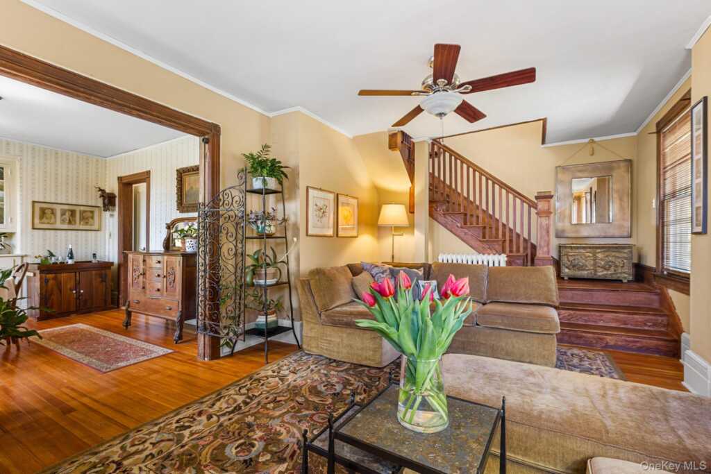 17 Upland Avenue, White Plains, NY 10604 - Photo 14 of 26