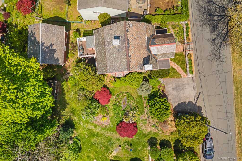 17 Upland Avenue, White Plains, NY 10604 - Photo 25 of 26