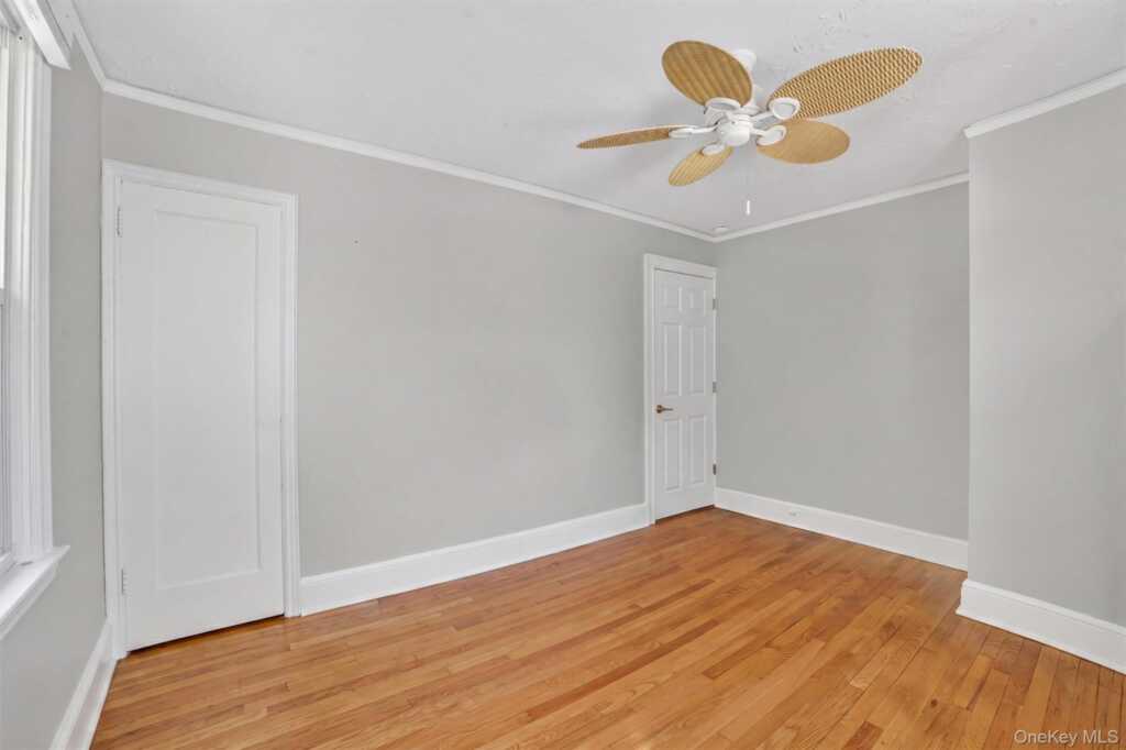 26 Montross Street, White Plains, NY 10603 - Photo 22 of 42