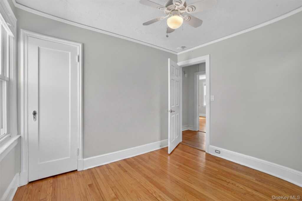 26 Montross Street, White Plains, NY 10603 - Photo 24 of 42