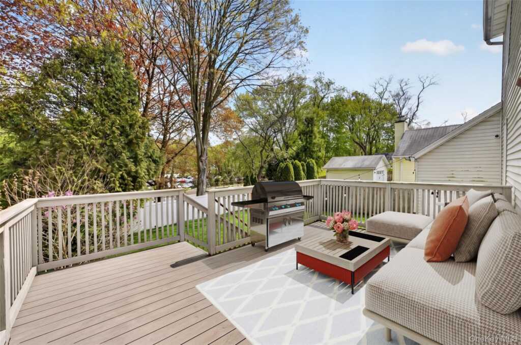 26 Montross Street, White Plains, NY 10603 - Photo 27 of 42
