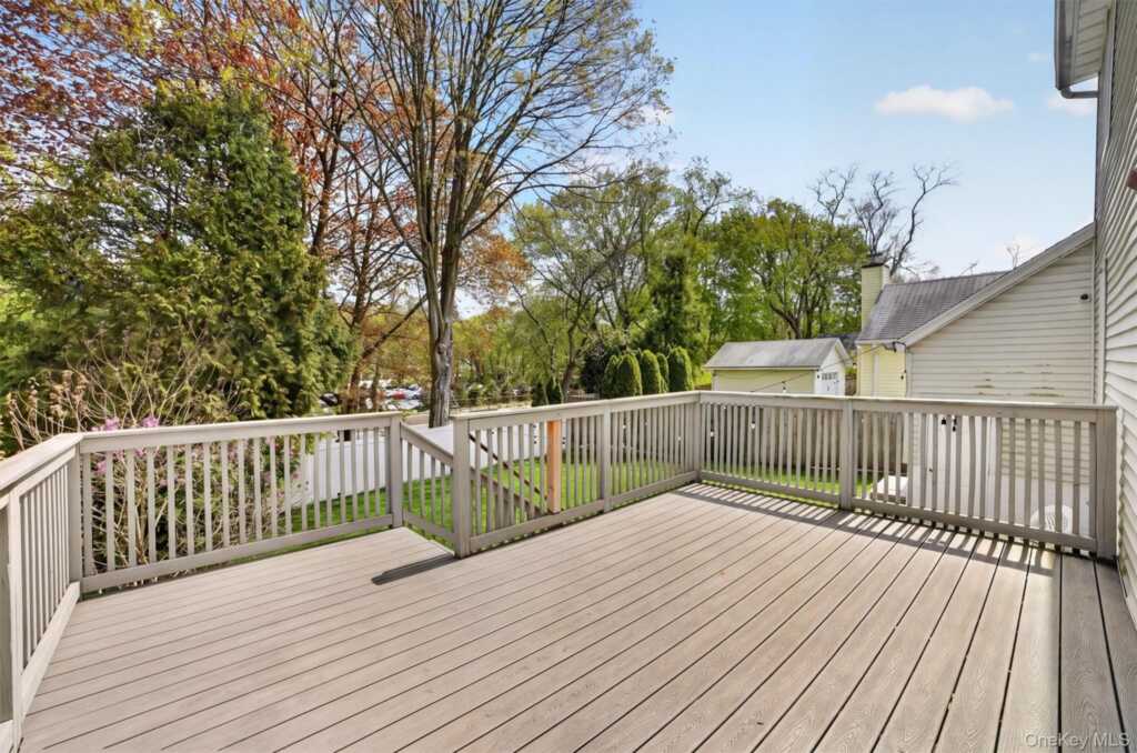 26 Montross Street, White Plains, NY 10603 - Photo 28 of 42