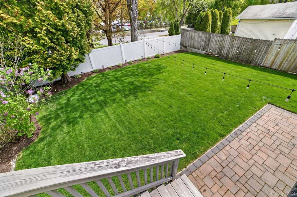 26 Montross Street, White Plains, NY 10603 - Photo 31 of 42