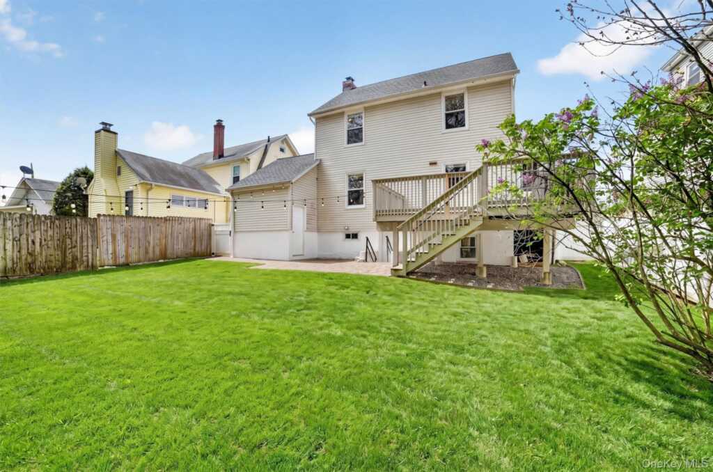 26 Montross Street, White Plains, NY 10603 - Photo 38 of 42