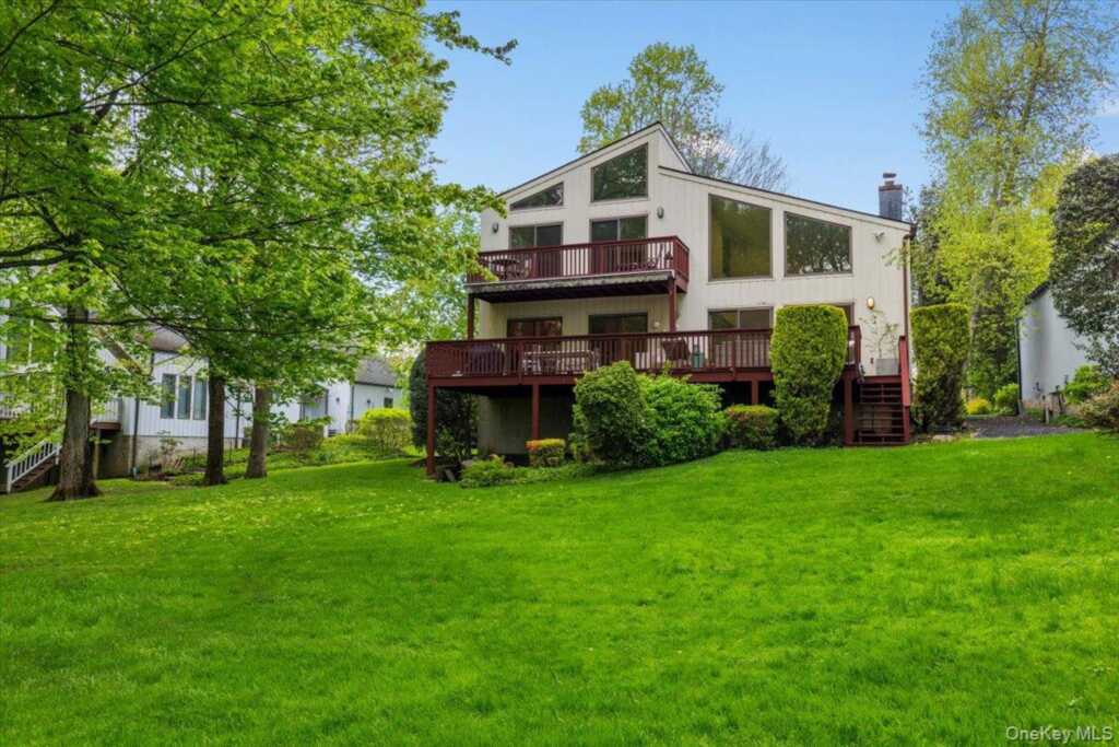 37 Talcott Road, Rye, NY 10573 - Photo 20 of 26