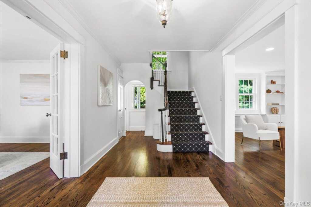 36 Intervale Place, Rye, NY 10580 - Photo 5 of 41