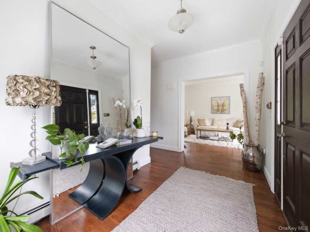 401 Centre Avenue, Nyack, NY 10960 - Photo 2 of 50