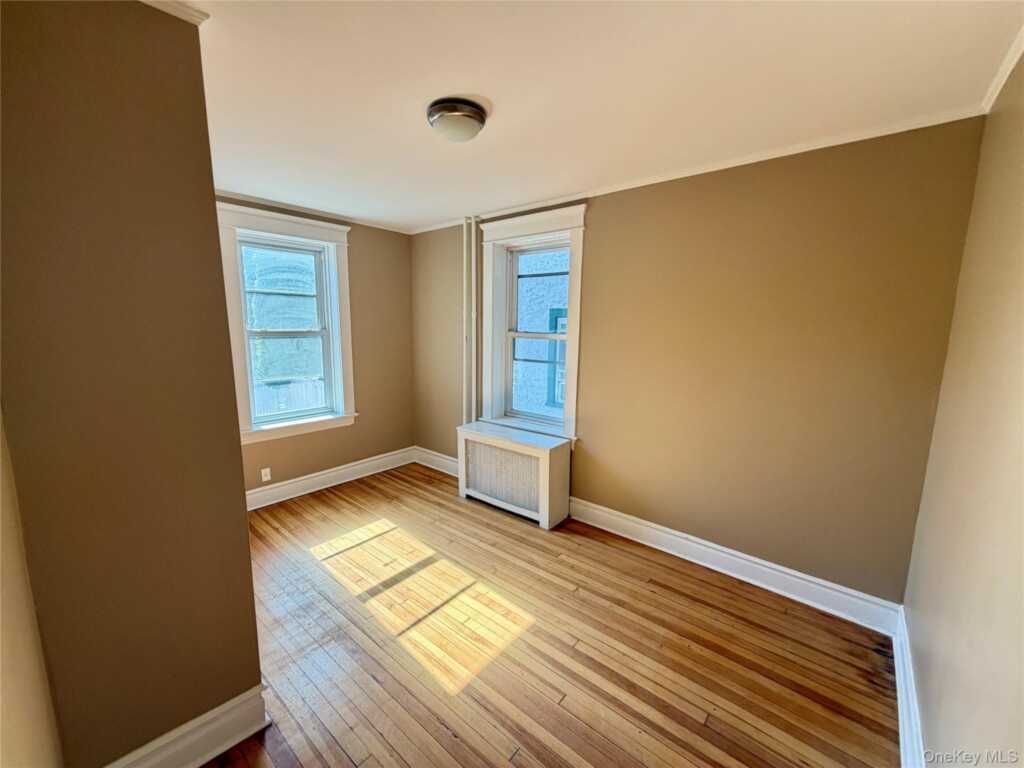 194 Webster Avenue, Unit #1, New Rochelle, NY 10801 - Photo 10 of 12