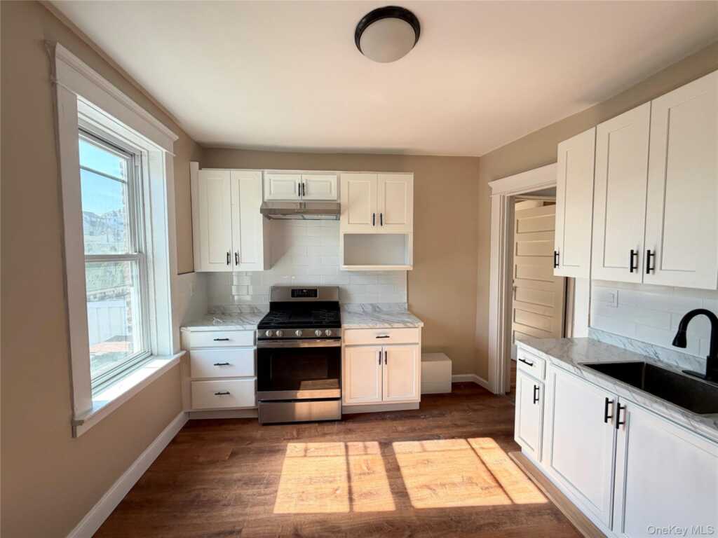 194 Webster Avenue, Unit #1, New Rochelle, NY 10801 - Photo 2 of 12