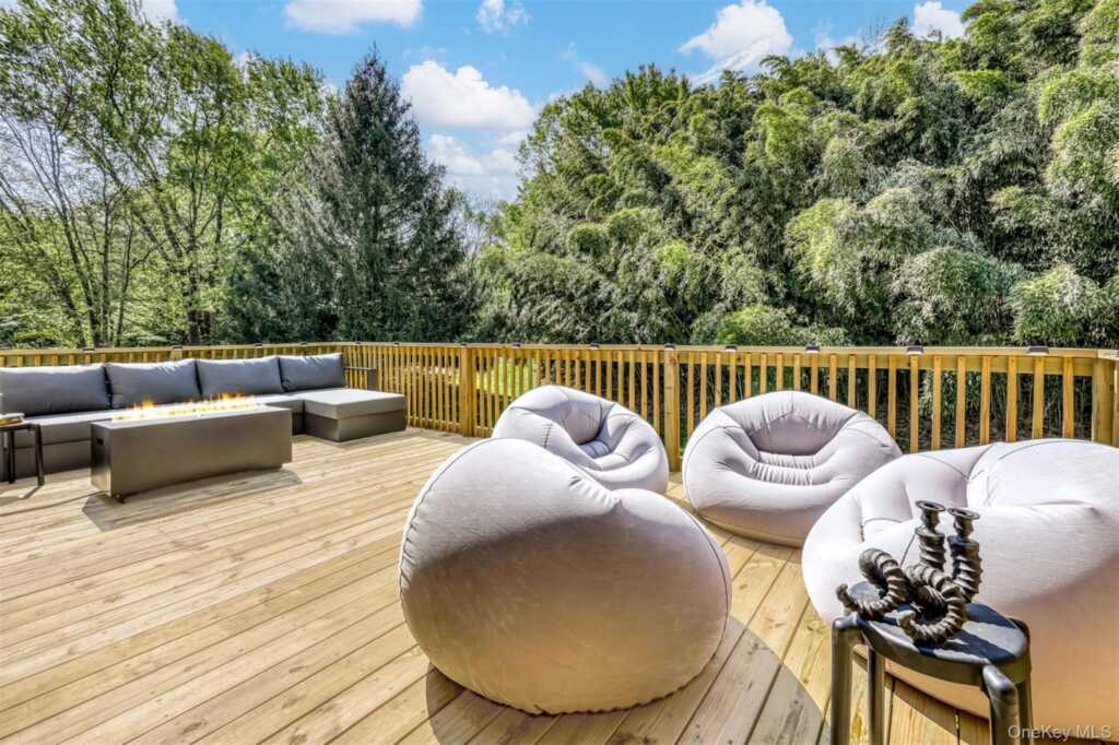 27 Hidden Valley Drive, Suffern, NY 10901 - Photo 25 of 30
