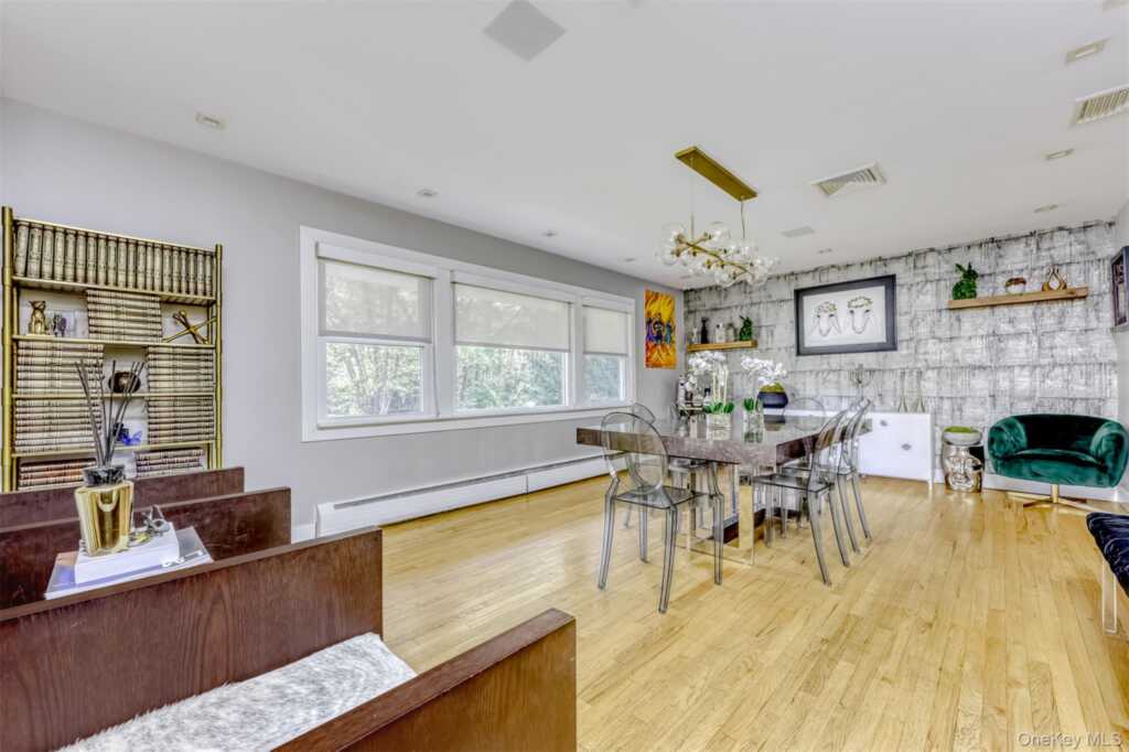 27 Hidden Valley Drive, Suffern, NY 10901 - Photo 9 of 30