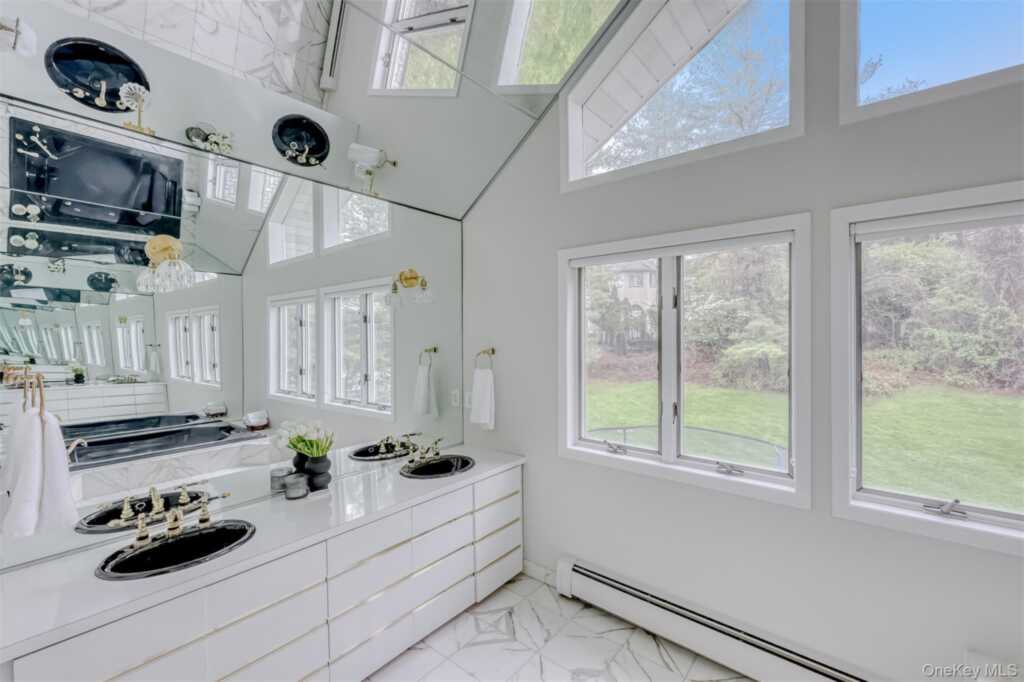 38 Roberts Road, New City, NY 10956 - Photo 18 of 38