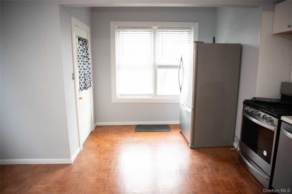 77 N Main Street, Pearl River, NY 10965 - Photo 5 of 17