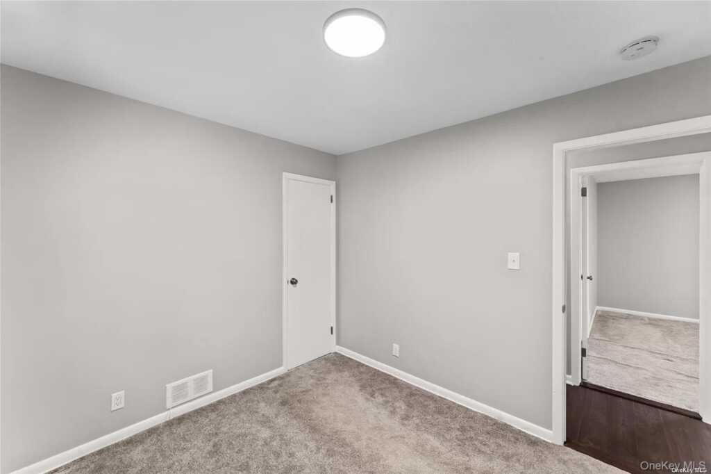6 Valley View Terrace, Suffern, NY 10901 - Photo 13 of 19