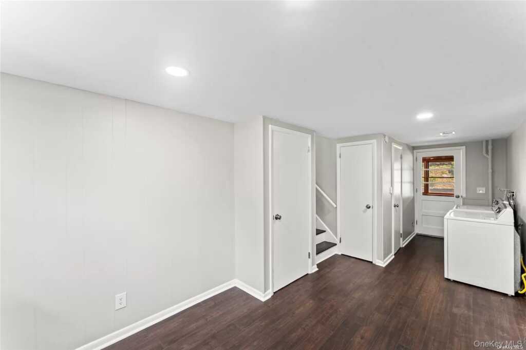 6 Valley View Terrace, Suffern, NY 10901 - Photo 14 of 19