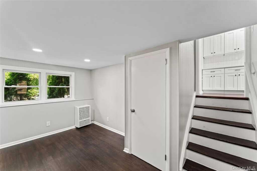 6 Valley View Terrace, Suffern, NY 10901 - Photo 15 of 19
