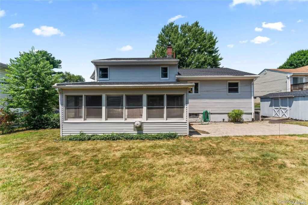 6 Valley View Terrace, Suffern, NY 10901 - Photo 18 of 19