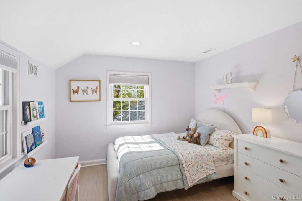 7 Morehead Drive, Rye, NY 10580 - Photo 22 of 34