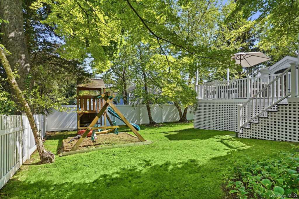 7 Morehead Drive, Rye, NY 10580 - Photo 31 of 34