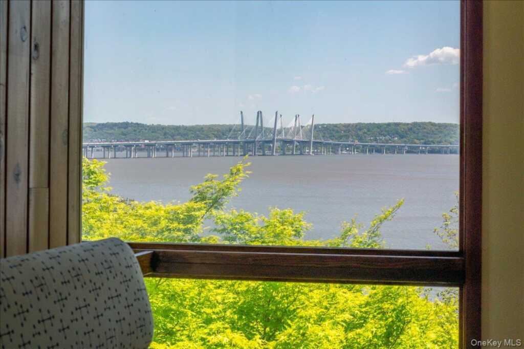 181 River Road, Nyack, NY 10960 - Photo 3 of 34
