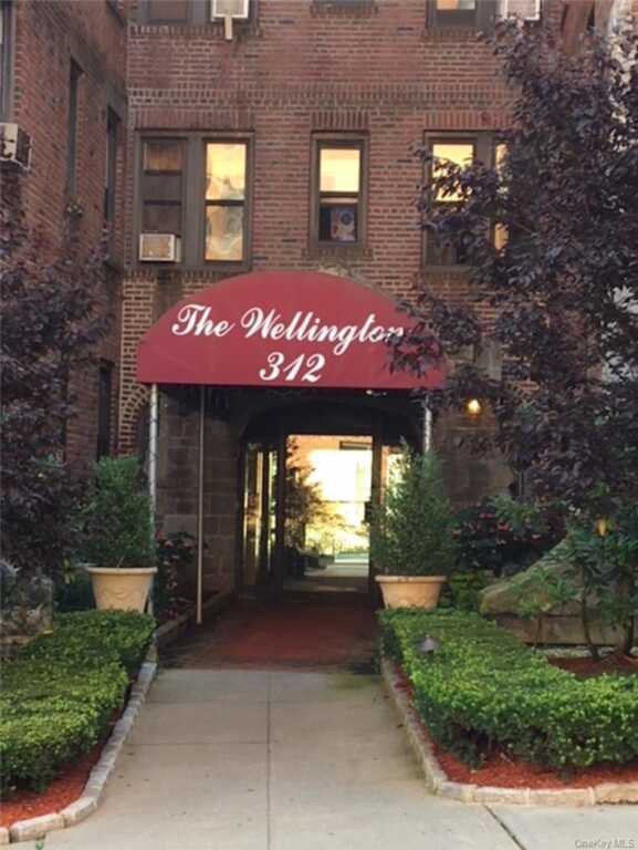 312 Main Street, Unit #6C, White Plains, NY 10601