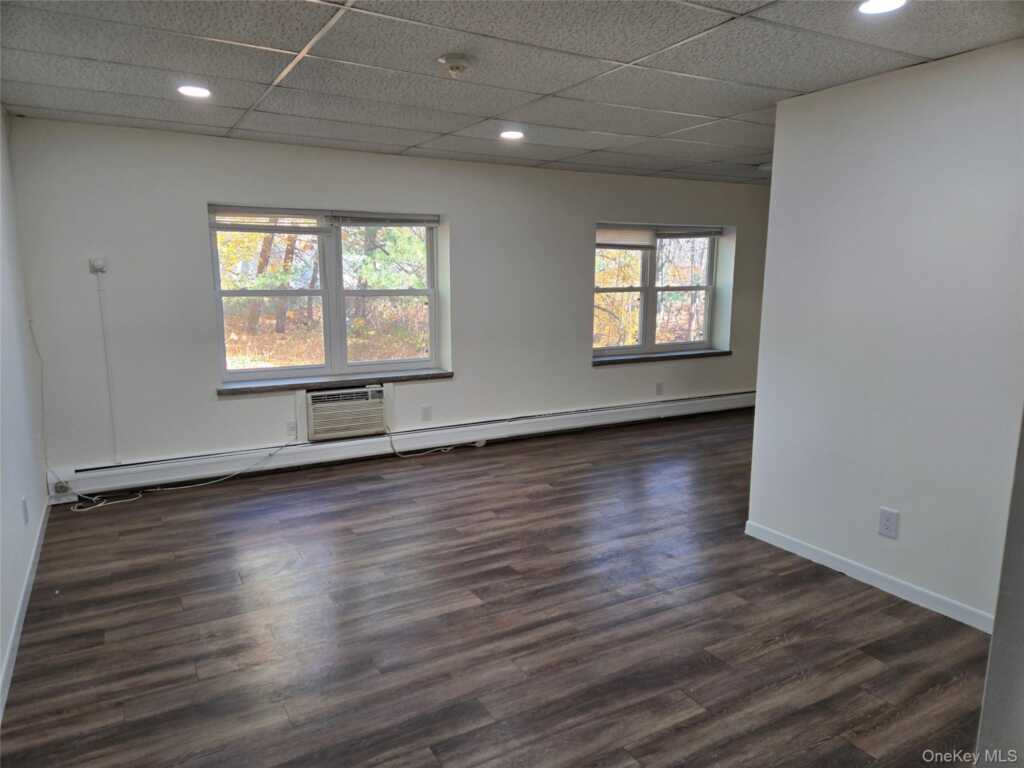 119 W Crooked Hill Road, Unit #104, Pearl River, NY 10965 - Photo 5 of 16