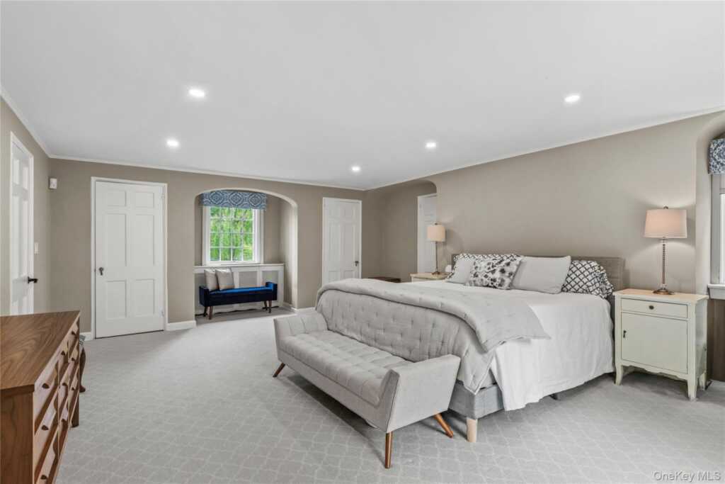 10 Woodland Drive, Rye, NY 10580 - Photo 18 of 39
