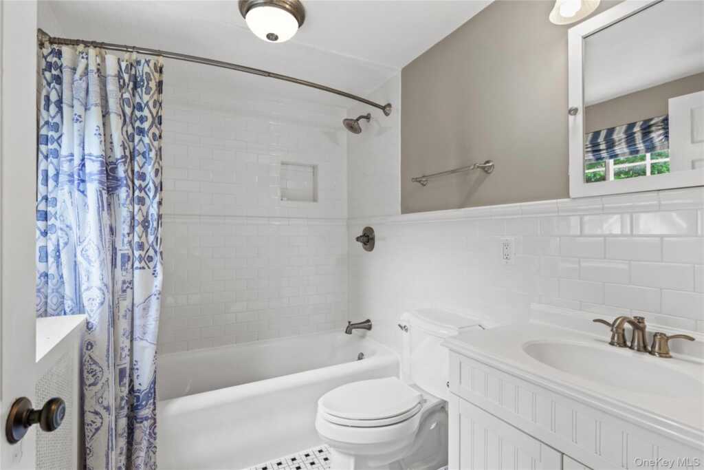 10 Woodland Drive, Rye, NY 10580 - Photo 19 of 39