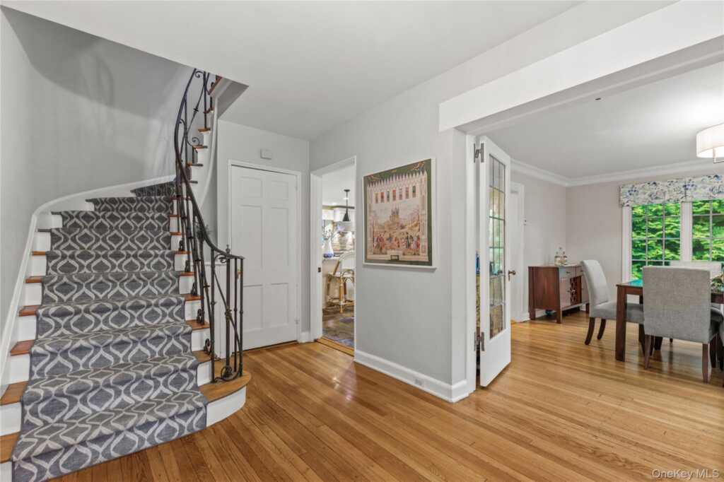10 Woodland Drive, Rye, NY 10580 - Photo 5 of 39