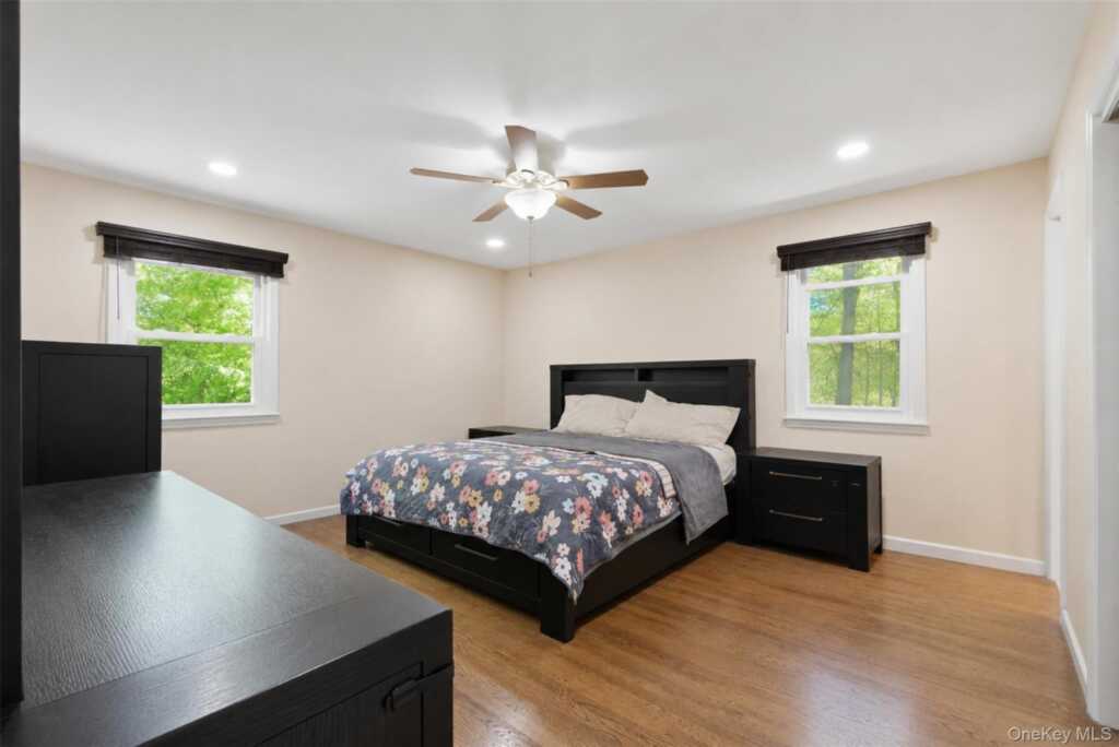21 Denver Drive, New City, NY 10956 - Photo 12 of 35