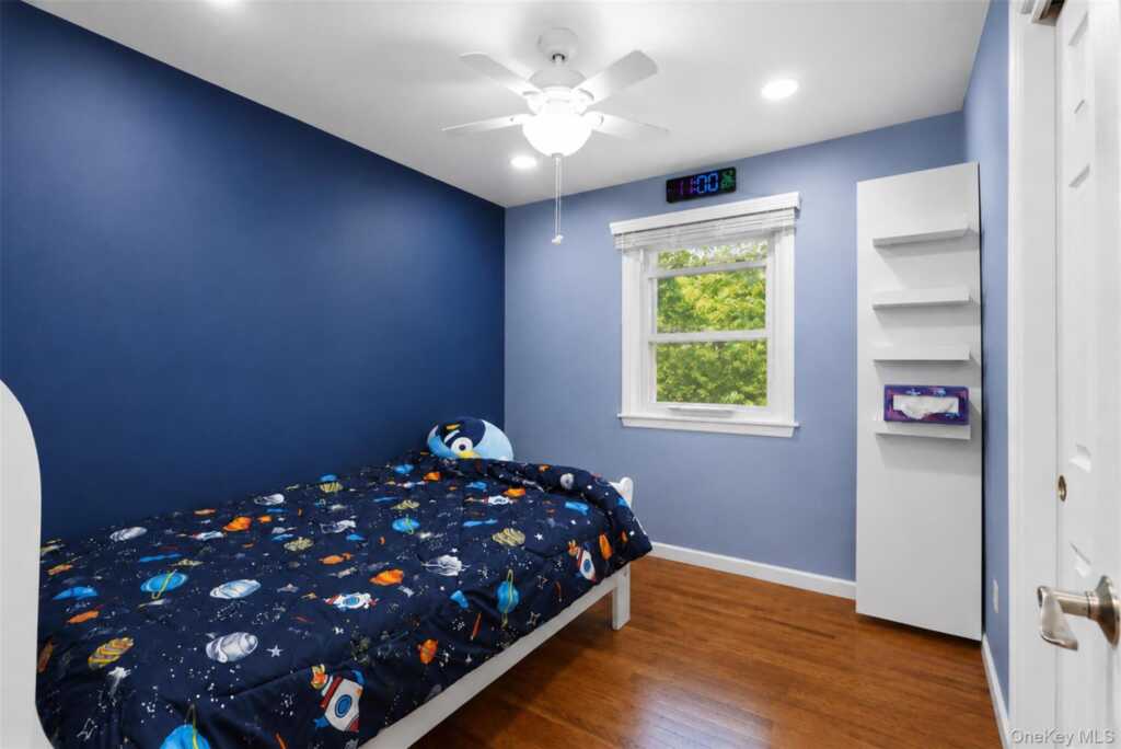 21 Denver Drive, New City, NY 10956 - Photo 17 of 35