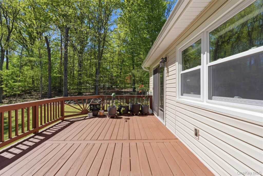 21 Denver Drive, New City, NY 10956 - Photo 27 of 35