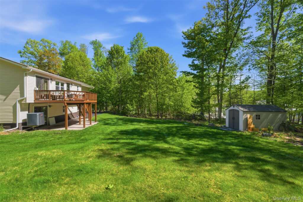 21 Denver Drive, New City, NY 10956 - Photo 29 of 35