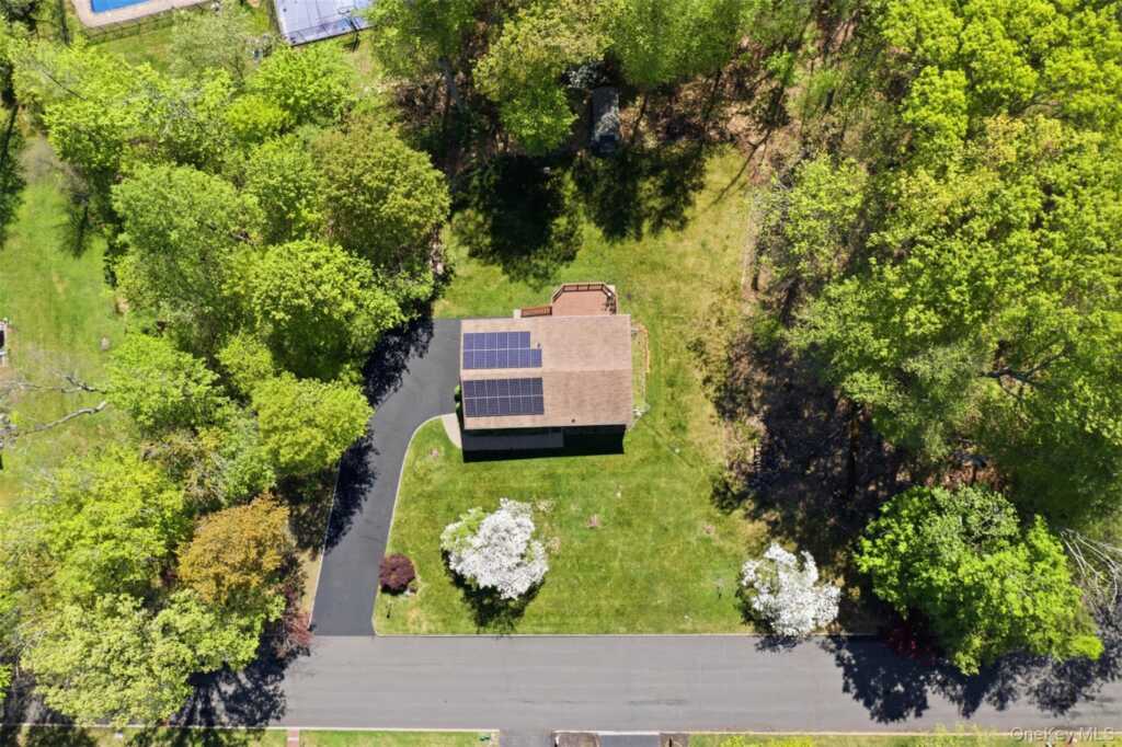 21 Denver Drive, New City, NY 10956 - Photo 33 of 35