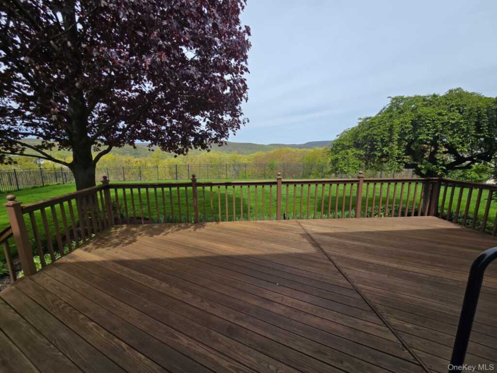 54 Wilderness Drive, Stony Point, NY 10980 - Photo 17 of 25
