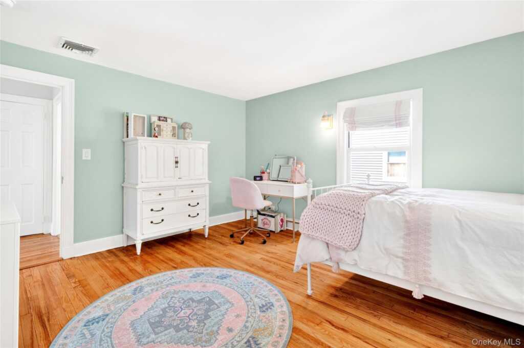 64 Tamarack Road, Rye, NY 10573 - Photo 34 of 46