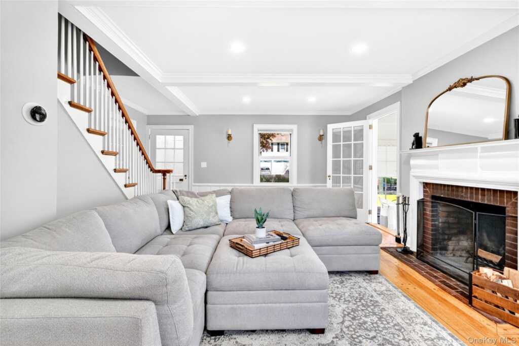 64 Tamarack Road, Rye, NY 10573 - Photo 6 of 46