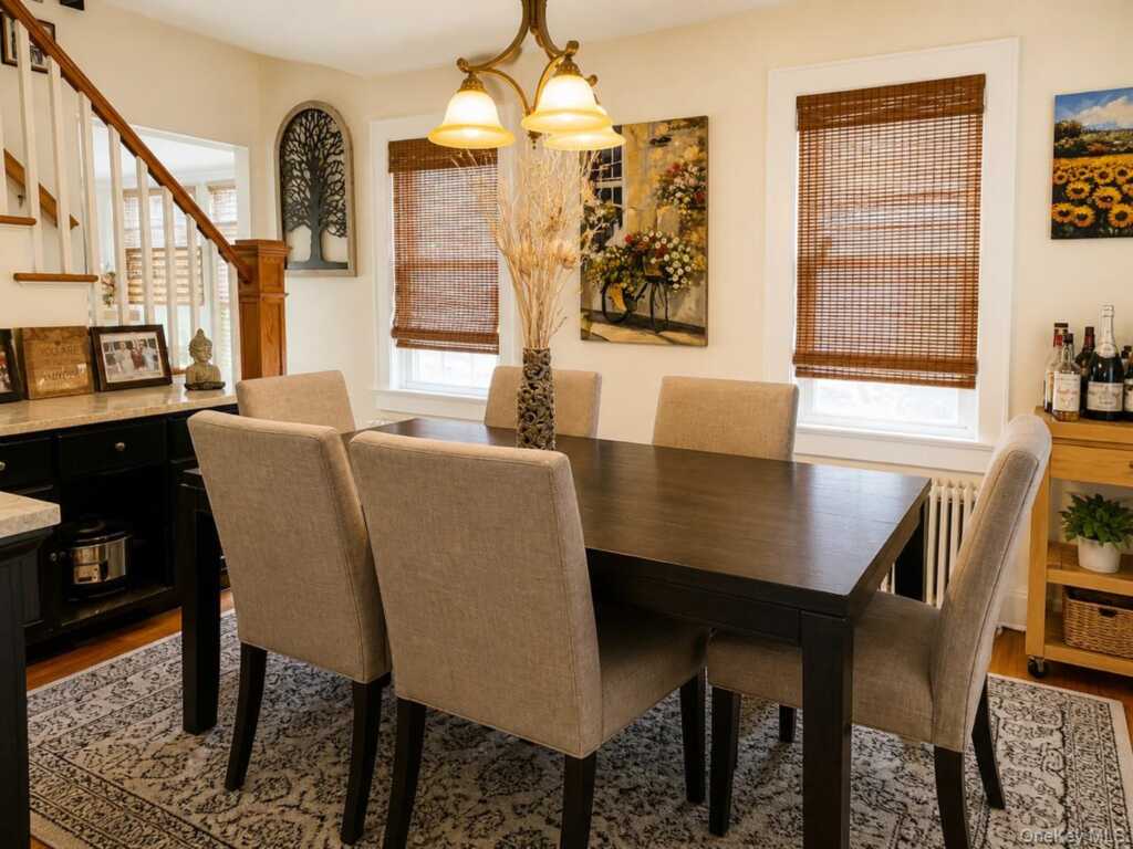 468 W Clarkstown Road, New City, NY 10956 - Photo 3 of 23