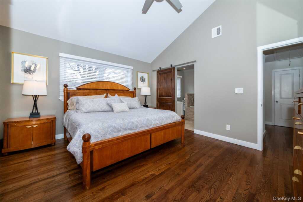 29 Oakdale Avenue, New Rochelle, NY 10801 - Photo 13 of 41
