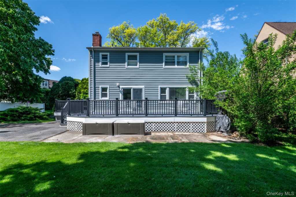 29 Oakdale Avenue, New Rochelle, NY 10801 - Photo 27 of 41