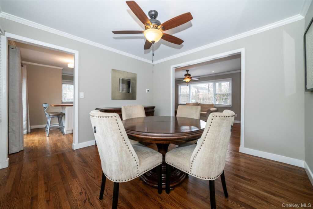 29 Oakdale Avenue, New Rochelle, NY 10801 - Photo 6 of 41
