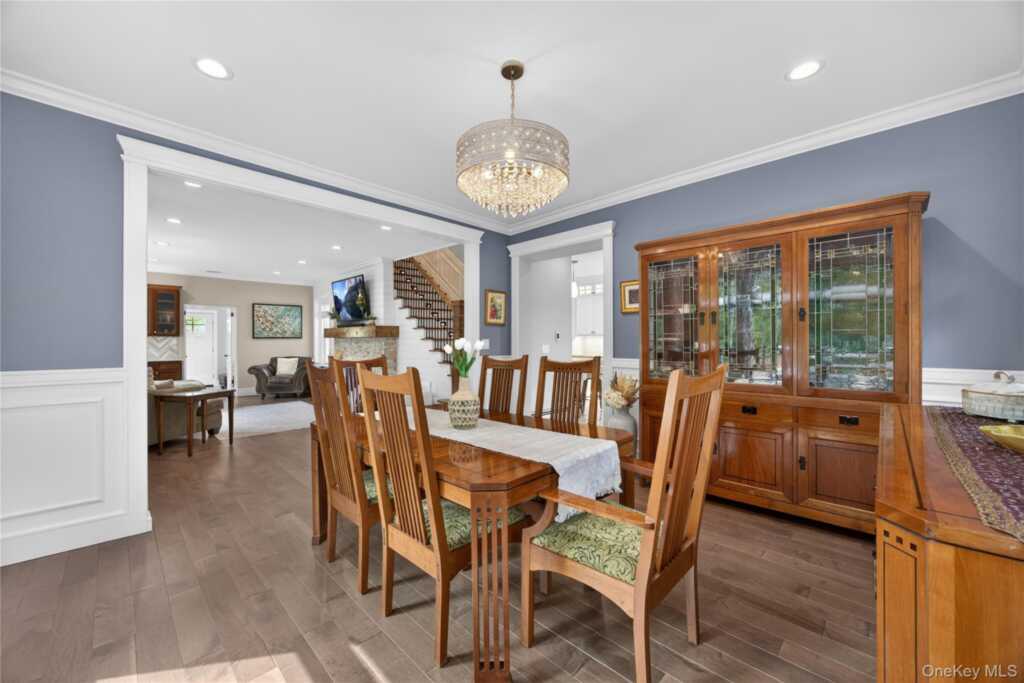 109 W Park Avenue, Pearl River, NY 10965 - Photo 18 of 50