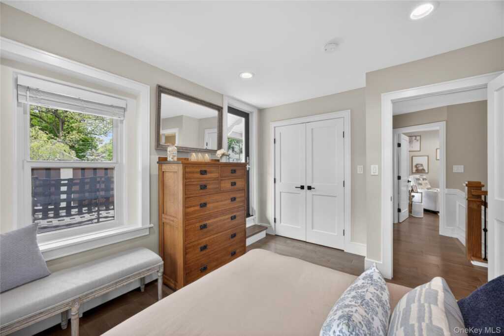 109 W Park Avenue, Pearl River, NY 10965 - Photo 24 of 50