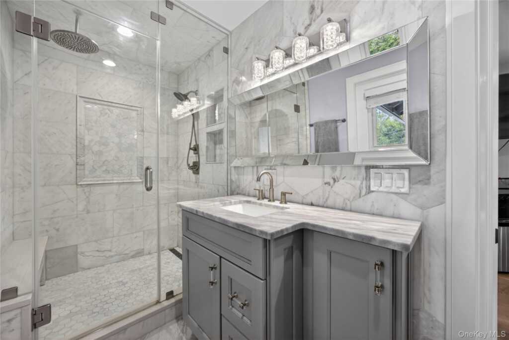 109 W Park Avenue, Pearl River, NY 10965 - Photo 30 of 50