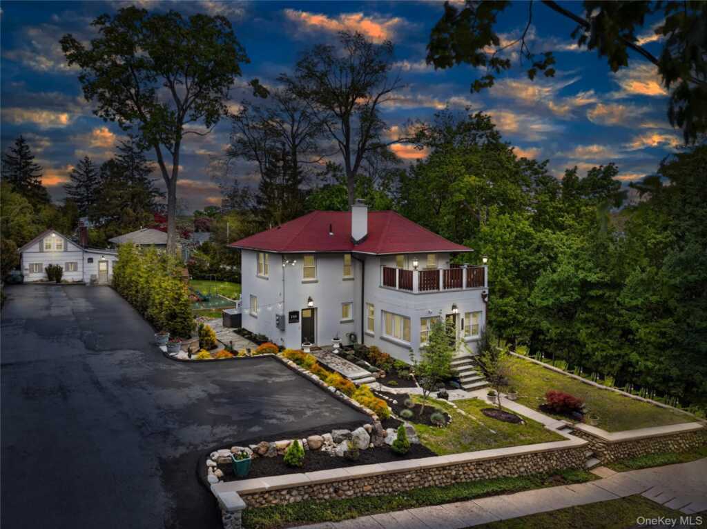 109 W Park Avenue, Pearl River, NY 10965 - Photo 47 of 50
