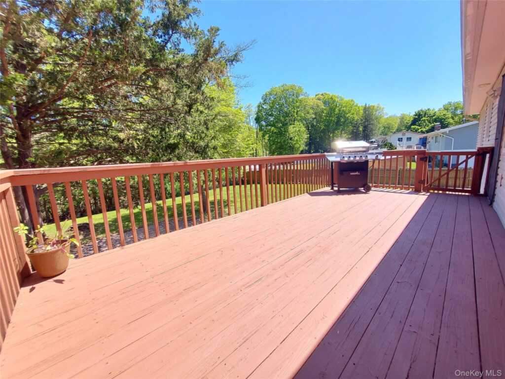 36 Tamar Drive, Valley Cottage, NY 10989 - Photo 42 of 47