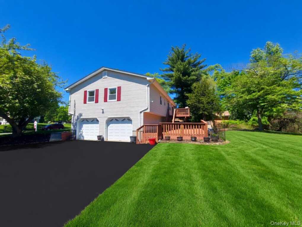 36 Tamar Drive, Valley Cottage, NY 10989 - Photo 45 of 47
