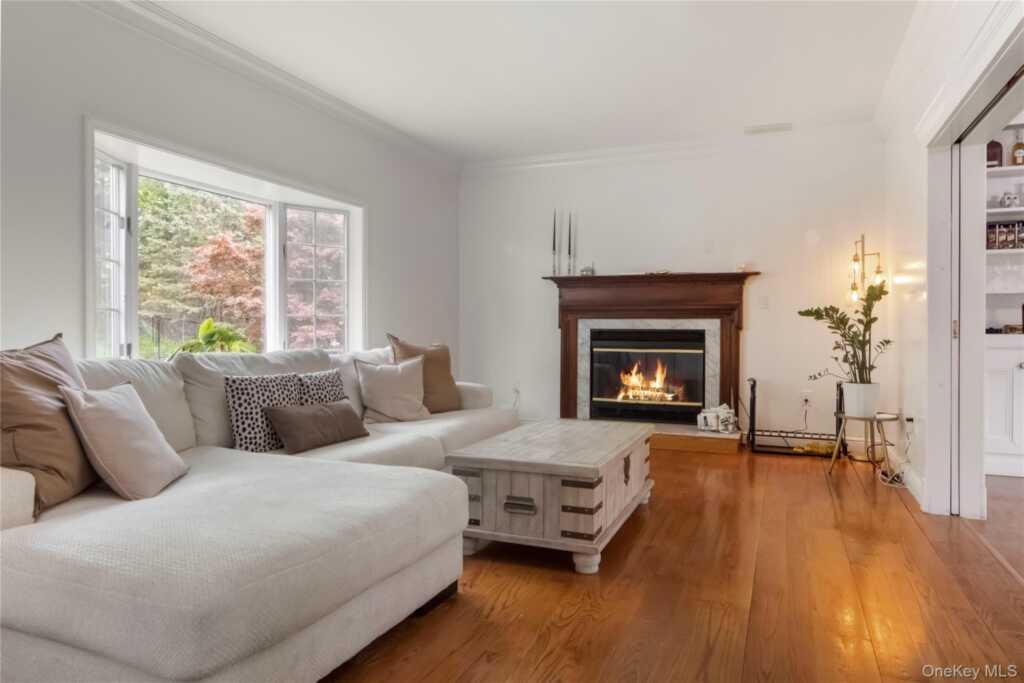 29 John F Kennedy Drive, Stony Point, NY 10980 - Photo 19 of 40